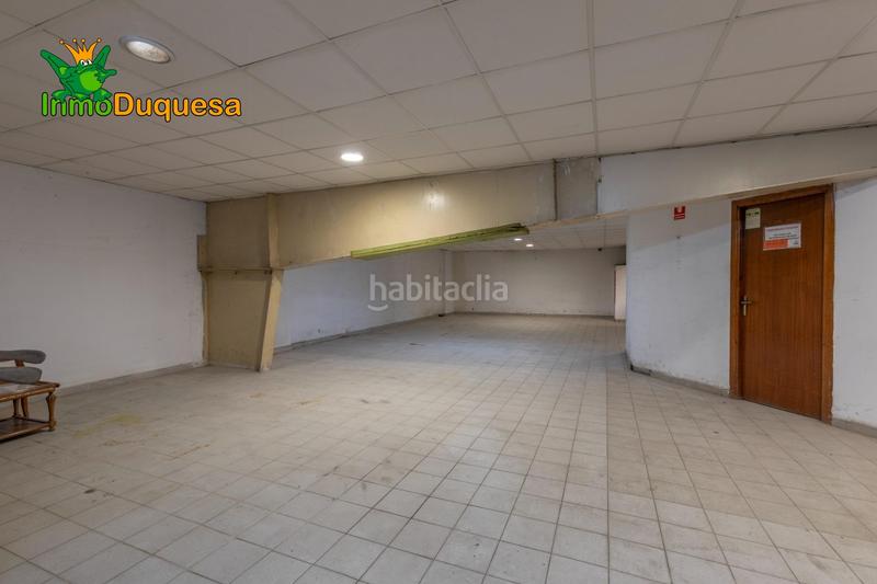 Foto e09b808e-14f8-4dc3-93d0-a45e2c177c87. Bâtiment à usage industriel dans Almuñecar centro Almuñécar