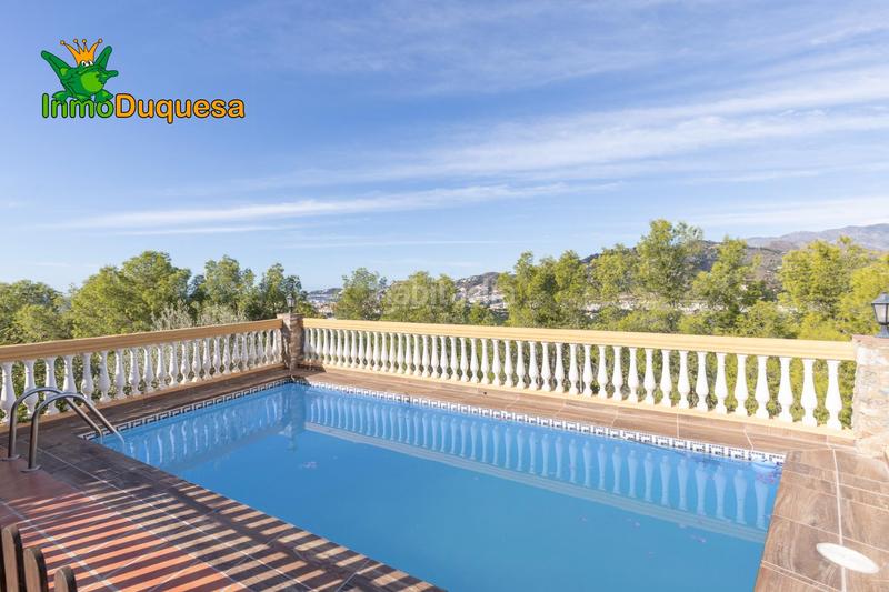 Foto e002b121-6384-4141-814a-702c6a3dd9de. Chalet mit heizung parking pool in Velilla - Velilla Taramay Almuñécar