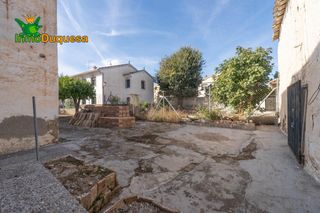 Casa adossada a Ogíjares. Casa para reformar en el centro de ogijares