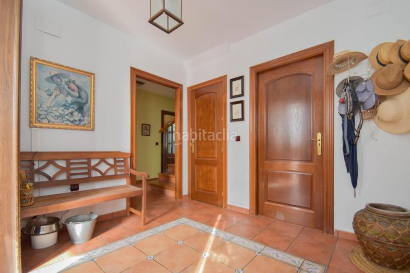 Foto d9b9195f-1f14-448c-8d57-dd5850c5c511. Chalet with heating parking pool in Cúllar Vega