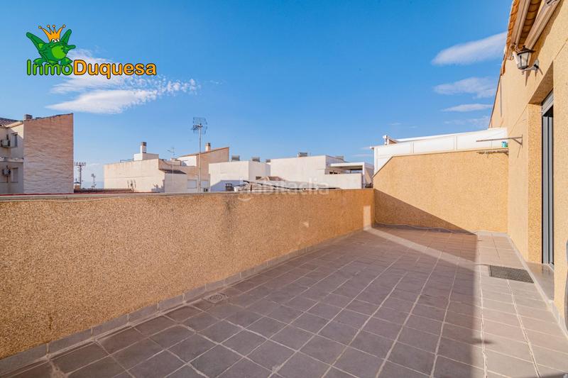 Foto 95442d8d-2e31-4668-bf05-94fe8c271573. Attico con riscaldamento parcheggio in Las Tres Cruces Armilla