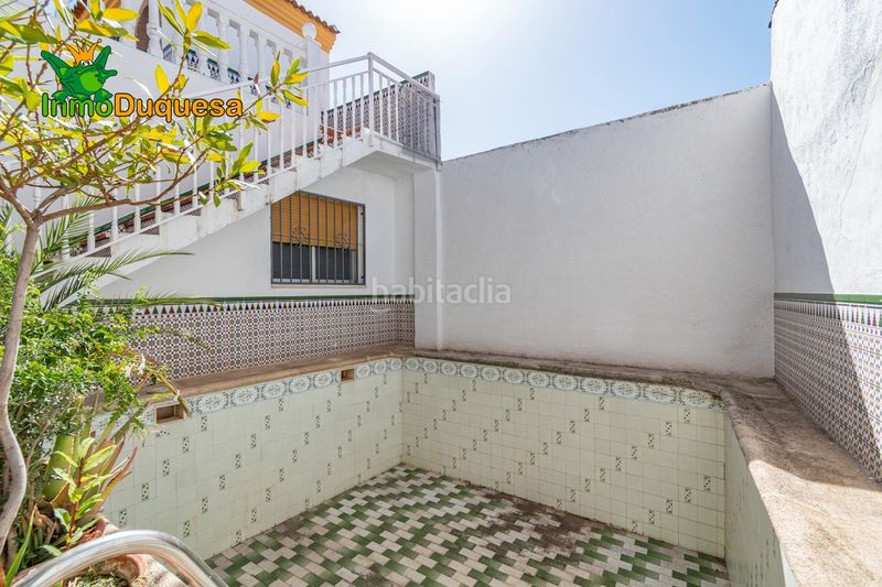 Foto 17aeb9a2-37ad-44cd-89b9-af6a3b6653be. Casa adossada amb aparcament piscina a Atarfe