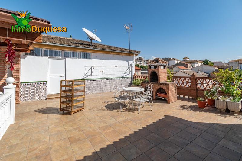 Foto 17f1ba0a-2eff-4912-9202-f1f000e50bb6. Casa a schiera con parcheggio piscina in Atarfe