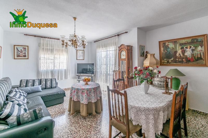 Foto 403ca32e-0651-49c0-a496-8368b1254284. Casa a schiera con parcheggio piscina in Atarfe