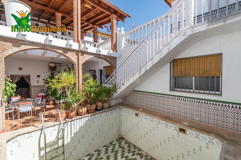 Foto a78cda64-314e-444b-b436-9775ba016479. Casa adossada amb aparcament piscina a Atarfe