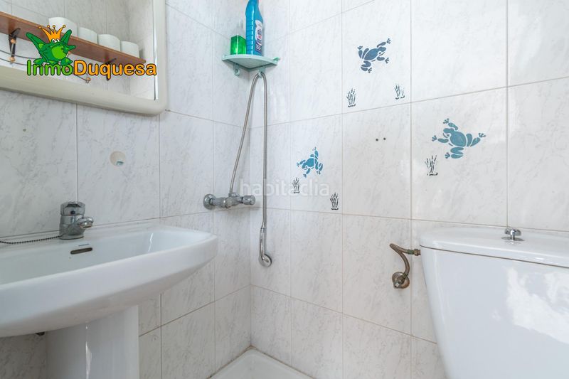 Foto c042b0e8-765c-4763-8886-84b6b0567e00. Casa adossada amb aparcament piscina a Atarfe