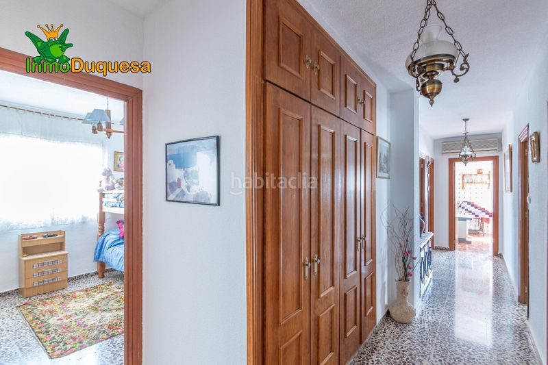 Foto d00b172f-1c9f-4d4d-90c7-cc55553206b0. Casa adossada amb aparcament piscina a Atarfe
