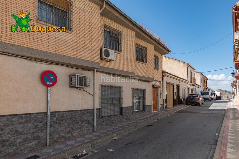 Foto ee4b7ddf-911d-4136-8963-a90f0d9d3db6. Casa adossada amb aparcament piscina a Atarfe