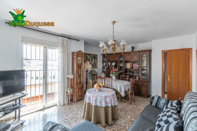 Foto ef4a803b-75b1-4126-a28e-8410b58088cc. Casa adossada amb aparcament piscina a Atarfe
