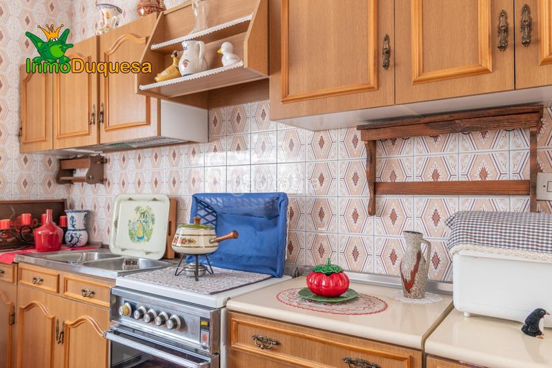Foto fad3b9f4-b3d8-4197-b834-98314788dde2. Casa adossada amb aparcament piscina a Atarfe
