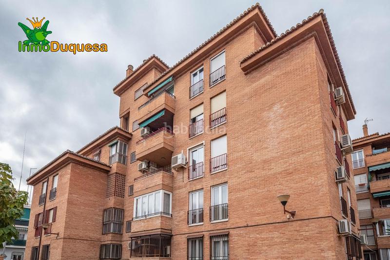 Foto fcc2f4a3-bce9-4abf-9711-28570c01925b. Flat with heating parking in Castaño - Mirasierra Granada