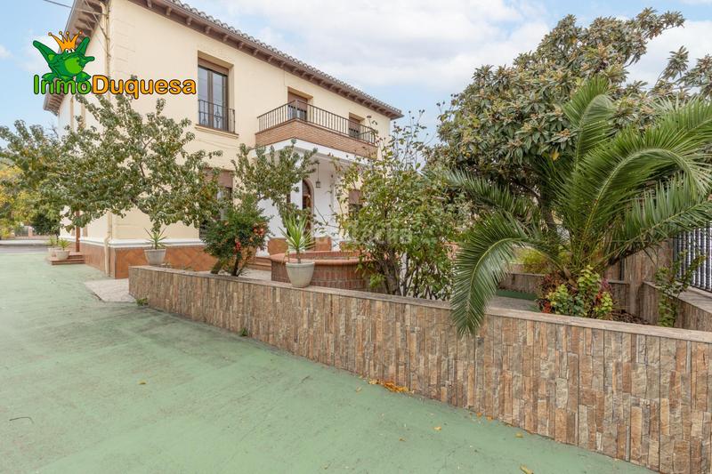 Foto 30070ea2-09ff-4e8a-a5b0-207d33703a75. Chalet in Carretera de Granada-La Alcazaba Alhendín