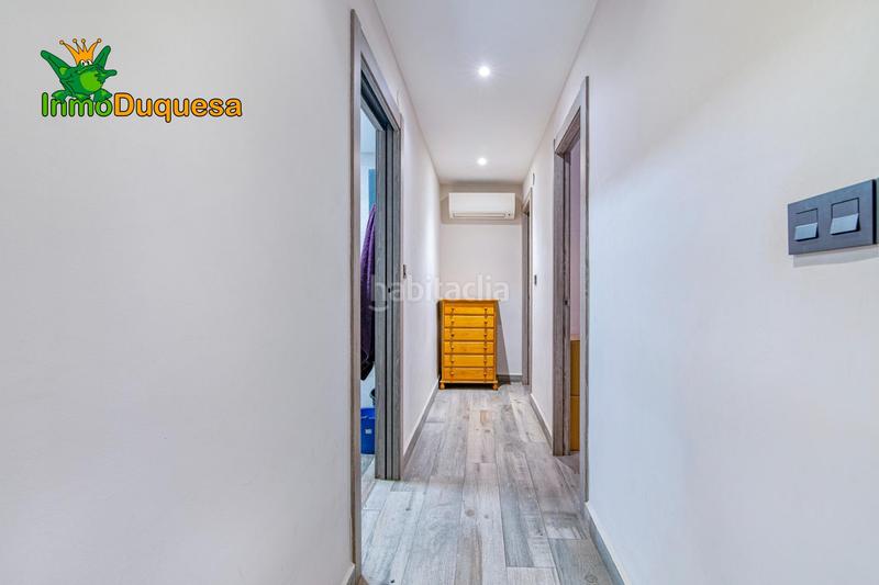 Foto cdc72b5e-7fd0-4d03-8e58-b65d2ac3ea3e. Flat with parking in Barrio de Zaidín Granada