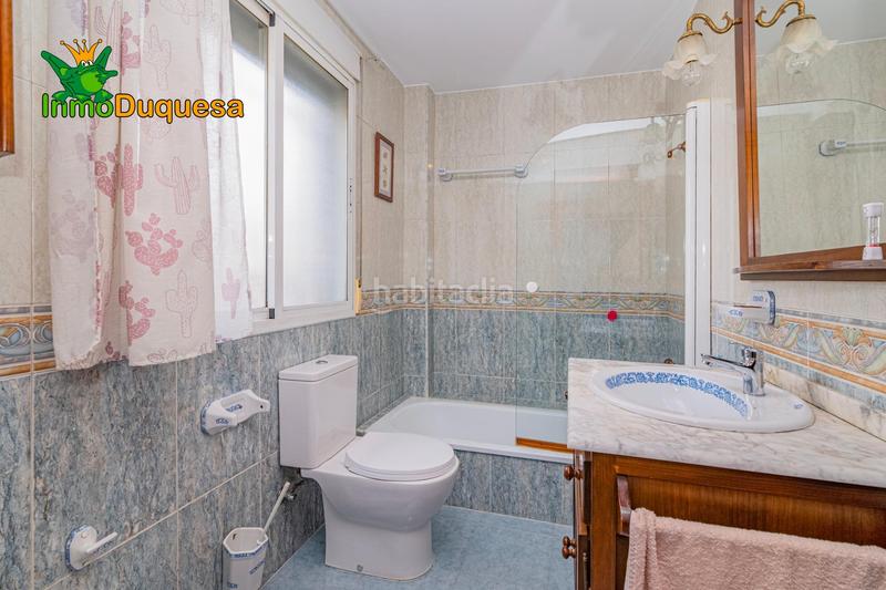 Foto 55f9c643-031b-46c3-a427-e24a4acec70a. Casa adosada  en güevejar buen estado. en Güevéjar