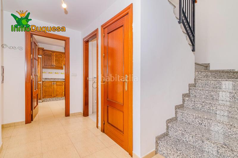 Foto fd381ed0-cf9a-464f-a5dc-eb09617d425a. Casa adosada  en güevejar buen estado. en Güevéjar