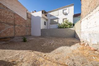 Terreny residencial a Avda. De los Ogíjares. Excelente solar en el centro de de armilla