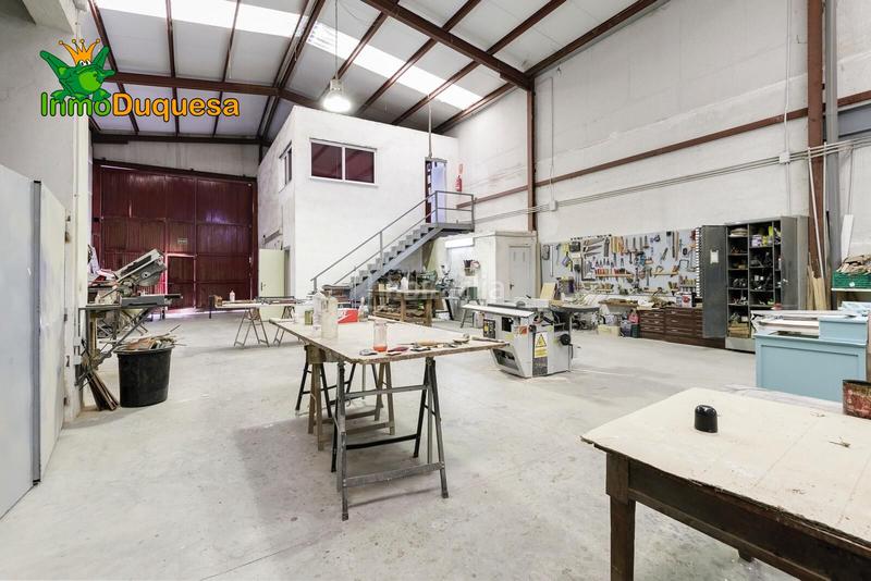 Foto 0f8f023a-e14f-4cf3-8b3f-4a59c606bf32. Fabrikhalle in Cijuela