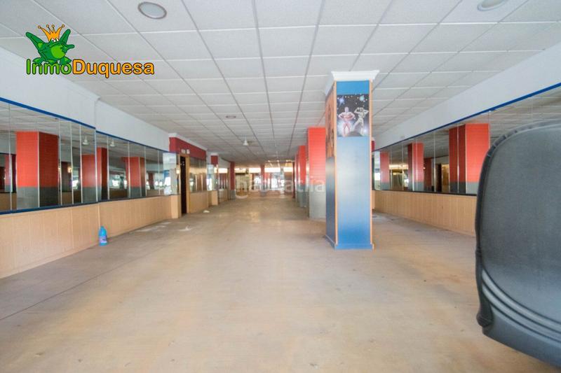 Foto 159d2a54-e1fe-41d1-81cb-fdfe4c609c7b. Local commercial dans Plaza de Toros Granada