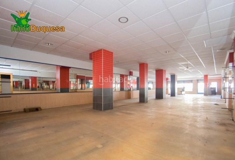 Foto 2d829ae0-7bdc-466b-bfeb-955dc56b3ab1. Local commercial dans Plaza de Toros Granada