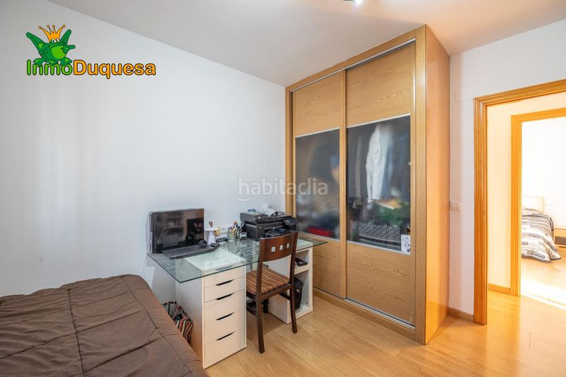 Foto e4c23158-9422-42c2-be68-9afd79f6f3d7. Àtic amb aparcament a San Antón Armilla