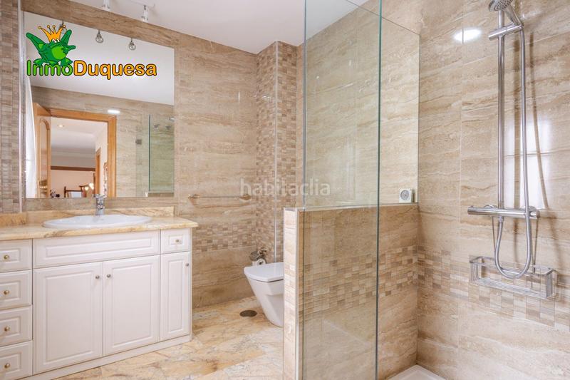 Foto e82ba3bd-1317-4a1b-a59b-5df3bfd7454e. Xalet amb calefacció aparcament piscina a Barrio de la Vega Monachil