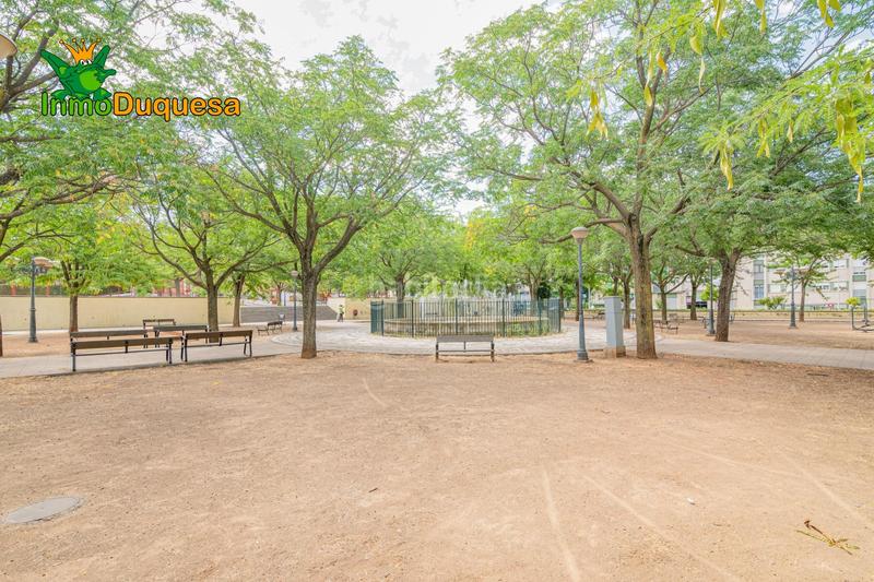 Foto fde849d6-725b-490b-9253-504559185756. Appartement avec chauffage parking dans parque nueva Granada Granada