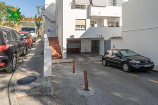 Parking voiture à Cenes de la Vega. Garage  trastero en cenes de la vega  cerro del oro.