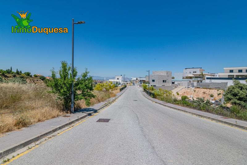 Foto 8516bf7d-c643-416e-90a1-4ae1cbee92f7. Terreno residencial solar urbano en la zubia. con vistas despejadas en Zubia (La)