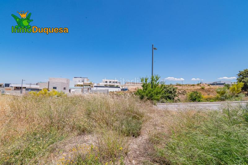 Foto bc3fd27e-3c99-4e49-9067-4c3e63557c7c. Terreno residencial solar urbano en la zubia. con vistas despejadas en Zubia (La)