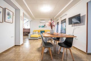 Chalet in Huétor Vega. Chalet con piscina en los rebites  huetor vega