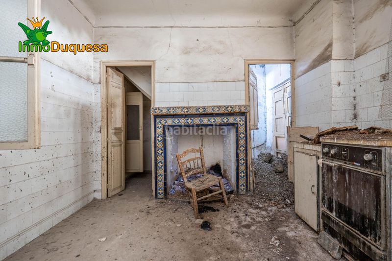 Foto 3a48af9a-3d31-434c-a553-9eb86b242937. Casa adossada amb aparcament a Santa Fe