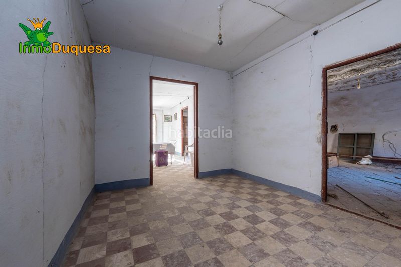 Foto 4f3fe70a-c5ae-4cb2-8f6e-dcdb2e9d9eac. Casa adossada amb aparcament a Santa Fe