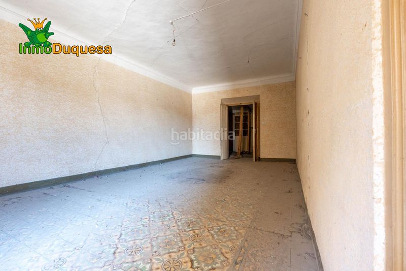 Foto c80c3fdb-63ca-445b-875c-fc5d6bd765ab. Casa adossada amb aparcament a Santa Fe