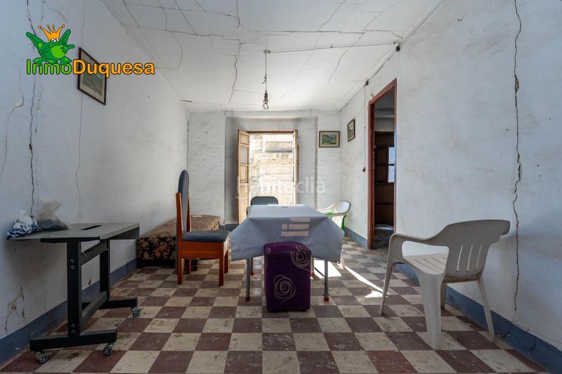 Foto ef0cdf41-2de9-42b7-a55d-7aced96b7d3c. Casa adossada amb aparcament a Santa Fe