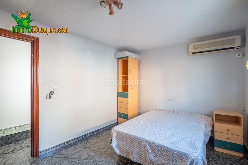 Foto eaf8a073-5435-4786-b1fd-6775a7142088. Casa adossada a Atarfe