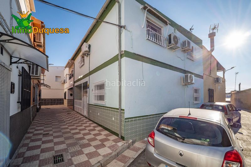 Foto f8c08997-82c1-4a5e-8931-08d646197275. Casa adossada a Atarfe