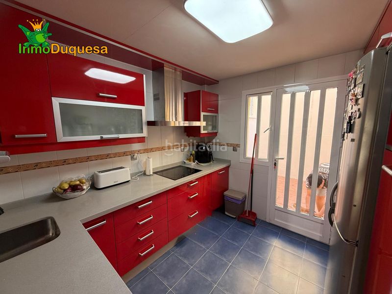 Foto 0326e793-82fb-4a6e-8e9e-5c056c35160f. Casa adossada amb calefacció aparcament a Gójar