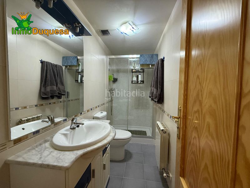 Foto 0aa52d33-a3d4-478a-9db3-124592742e8a. Casa adossada amb calefacció aparcament a Gójar