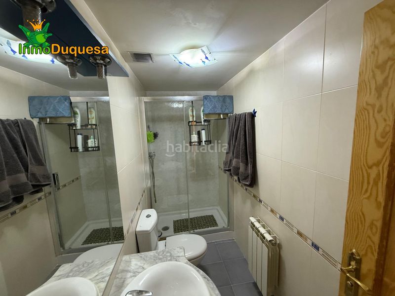 Foto 14cec9b7-849f-4f8d-9221-78ee58e72052. Casa adossada amb aparcament a Gójar