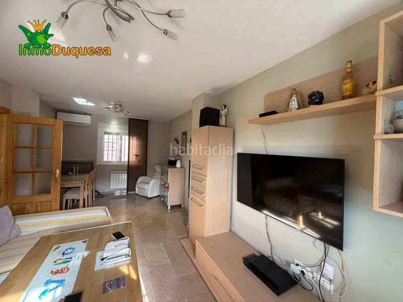 Foto e3c07395-d9fa-4366-9b69-75b3fe761740. Casa adossada amb calefacció aparcament a Gójar