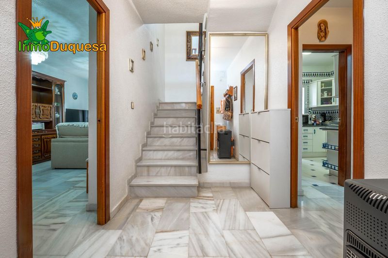 Foto 299e572c-e57e-456a-9a70-8fefde6b453a. Casa adossada amb aparcament a Santa Fe