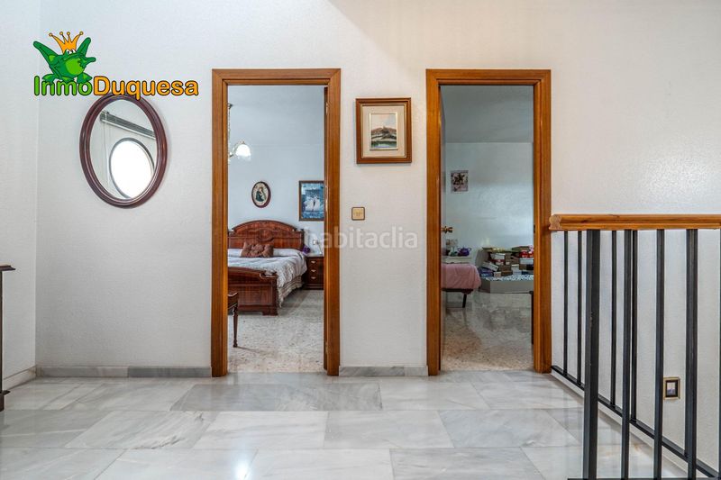 Foto 4ffa4447-0c1f-45d0-8bab-b1cd8ee83c5a. Casa adossada amb aparcament a Santa Fe