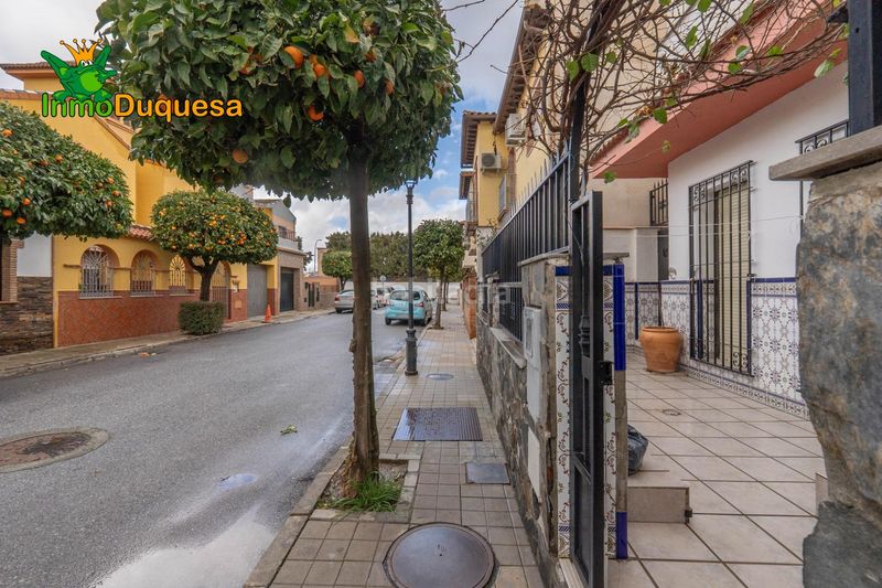 Foto 78b141fa-251b-4449-a389-9c6d77e65ff9. Casa adossada amb aparcament a Santa Fe