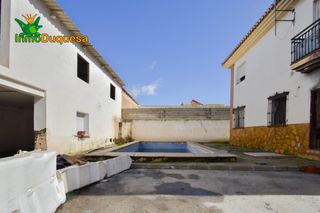 Chalet en Cijuela. Chalet para reformar de 4 dorm. en cijuela.