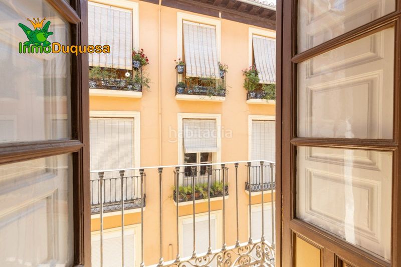 Foto d5abc089-3cf8-48d1-b73c-5206e9e1c090. Edifici a Centro - Sagrario Granada