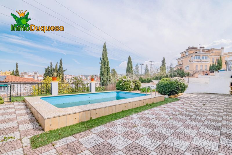 Foto af4026d5-3e24-426f-9e50-e5e54821e643. Xalet amb aparcament piscina a Peligros