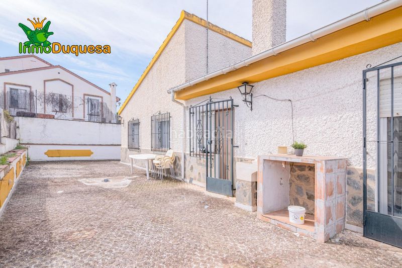 Foto d2f9adaa-55f0-4003-9d63-44bf70a212f0. Xalet amb aparcament piscina a Peligros