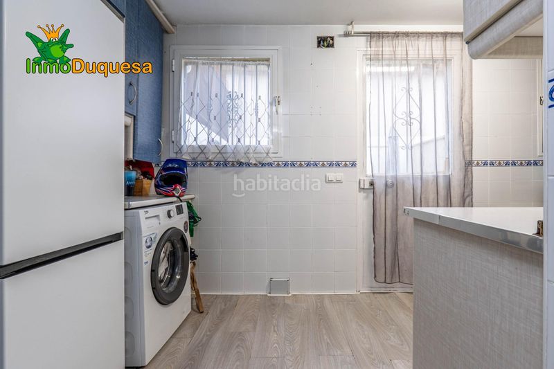 Foto e5078bd4-7545-43fd-8b2c-a74bd5c734ae. Dúplex amb calefacció aparcament a Almanjáyar Granada