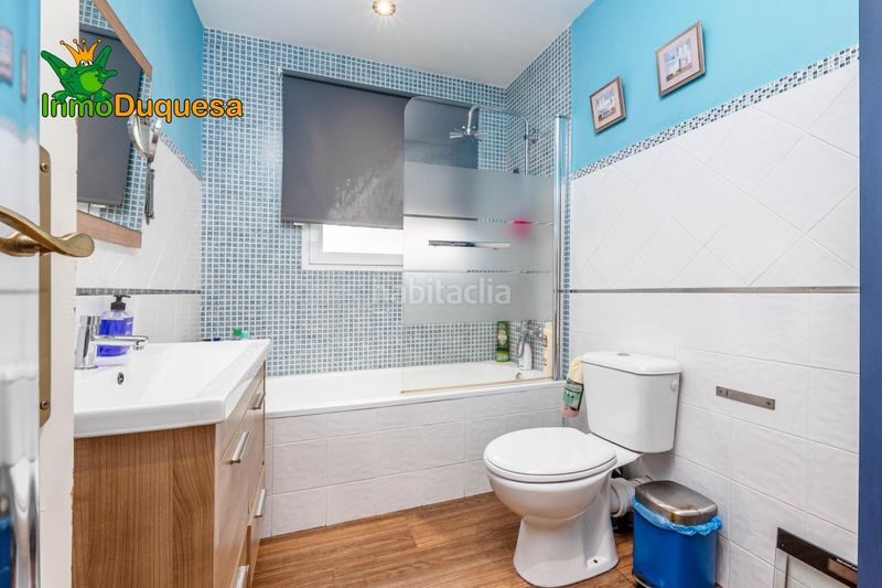 Foto f450a1f7-8dd1-41aa-92e2-63e3b9b4ac40. Dúplex amb calefacció aparcament a Almanjáyar Granada