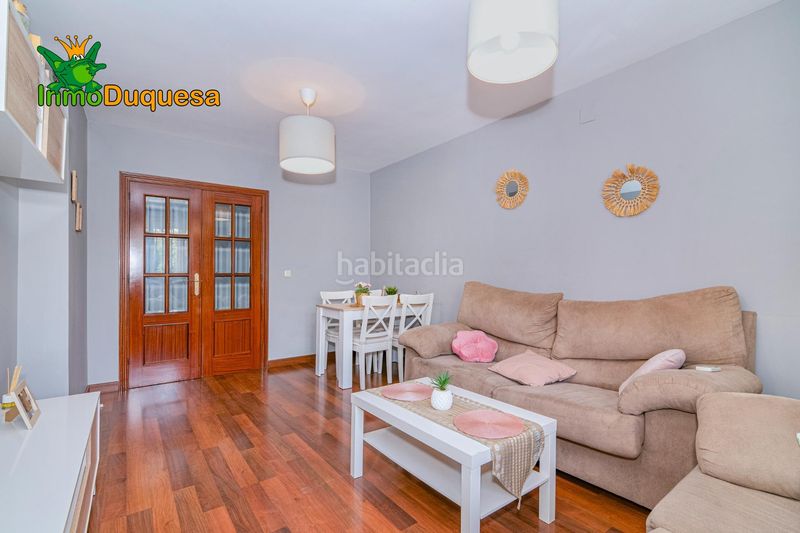 Foto 8c4f5094-d845-4bca-b143-22c0b47cf248. Pis a La Zubia Ciudad Zubia (La)